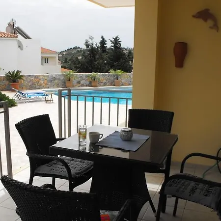 Apartament Christinas Summer House With Pool In Kefalas