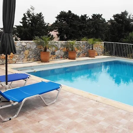 Christinas Summer House With Pool In * Kefalas